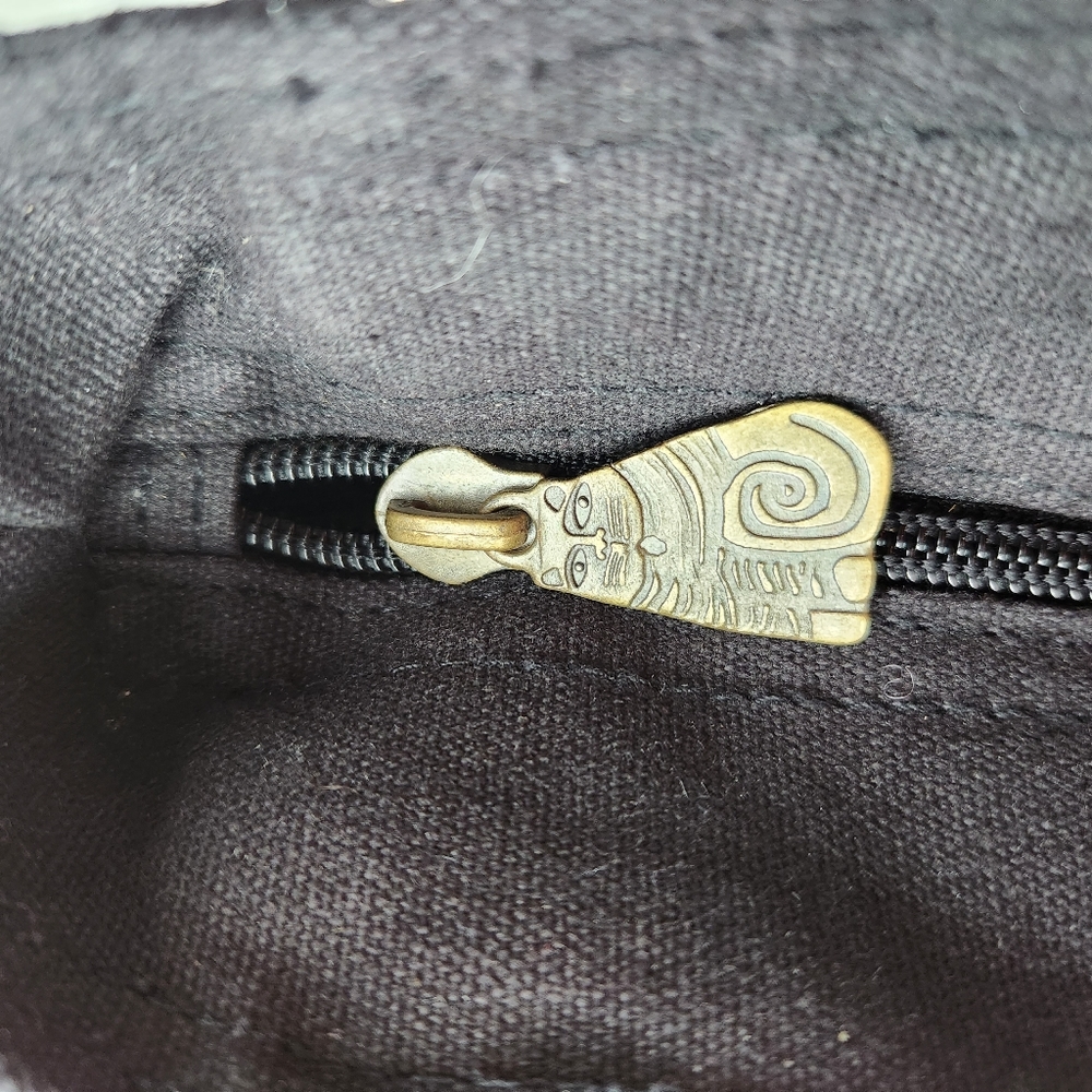 Laurel Burch Canvas Tote - Picture 13 of 14